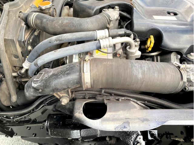 エルフトラック 　２ｔ　タダノクレーン　ラジコン　２ｔ　平ボディ　タダノ４段クレーン　ＺＥ２６４ＨＲ　２．６３ｔ吊　フックイン　荷台内寸：３７１　１８０／ｃｍ　最大積載量：２０００ｋｇ　１５０馬力　全塗装済（36枚目）