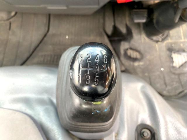 エルフトラック 　２ｔ　タダノクレーン　ラジコン　２ｔ　平ボディ　タダノ４段クレーン　ＺＥ２６４ＨＲ　２．６３ｔ吊　フックイン　荷台内寸：３７１　１８０／ｃｍ　最大積載量：２０００ｋｇ　１５０馬力　全塗装済（54枚目）