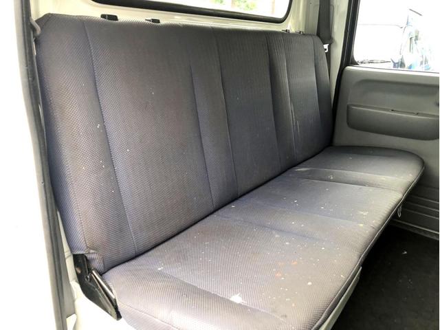 キャンター Ｗキャブ　Ｗキャブ　全塗装済　リアヒーター　準中型５ｔ未満　荷台内寸：２１１　１６１／ｃｍ　メッキパーツ（32枚目）