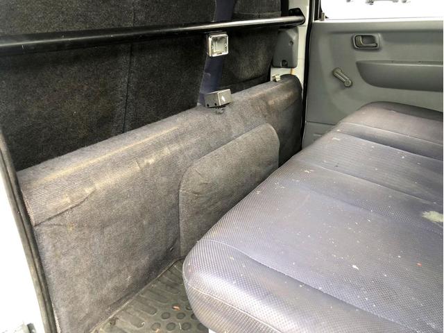 キャンター Ｗキャブ　Ｗキャブ　全塗装済　リアヒーター　準中型５ｔ未満　荷台内寸：２１１　１６１／ｃｍ　メッキパーツ（34枚目）