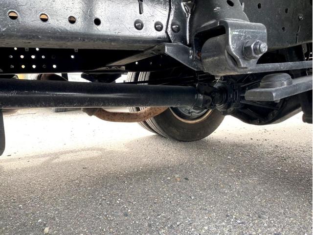 エルフトラック Ｗキャブロングフルフラットローダンプ　ワイド　ロングボディ　１５０馬力　ターボ　準中型５ｔ未満　ＥＴＣ　荷台内寸：４３６　２０８／ｃｍ（19枚目）