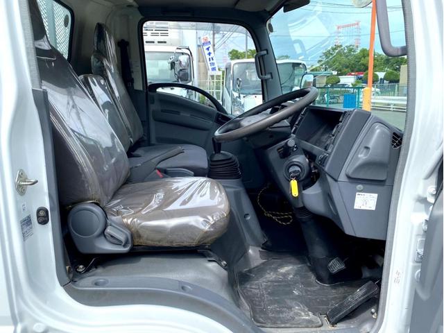 エルフトラック Ｗキャブロングフルフラットローダンプ　ワイド　ロングボディ　１５０馬力　ターボ　準中型５ｔ未満　ＥＴＣ　荷台内寸：４３６　２０８／ｃｍ（31枚目）