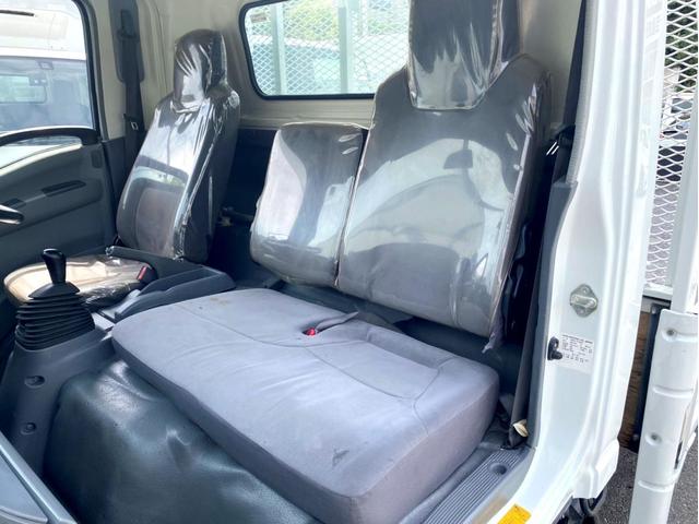 エルフトラック Ｗキャブロングフルフラットローダンプ　ワイド　ロングボディ　１５０馬力　ターボ　準中型５ｔ未満　ＥＴＣ　荷台内寸：４３６　２０８／ｃｍ（36枚目）