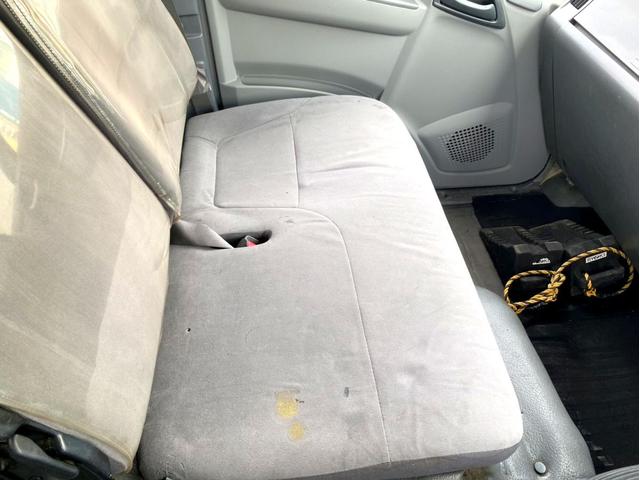 エルフトラック Ｗキャブロングフルフラットローダンプ　ワイド　ロングボディ　１５０馬力　ターボ　準中型５ｔ未満　ＥＴＣ　荷台内寸：４３６　２０８／ｃｍ（44枚目）