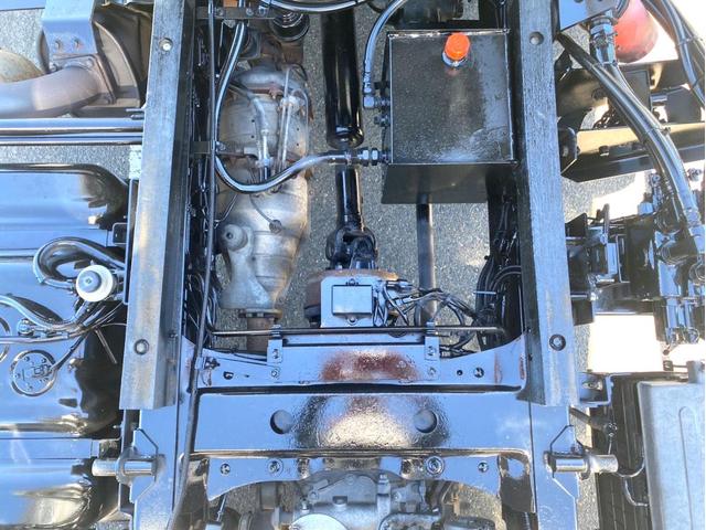 エルフトラック 　ローダーダンプ　新明和工業　荷台内寸：３３１　２０１ｃｍ　コボレーン付　ＥＴＣ　ローダーリモコン　１５０馬力（13枚目）