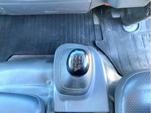 エルフトラック 　ローダーダンプ　新明和工業　荷台内寸：３３１　２０１ｃｍ　コボレーン付　ＥＴＣ　ローダーリモコン　１５０馬力（52枚目）