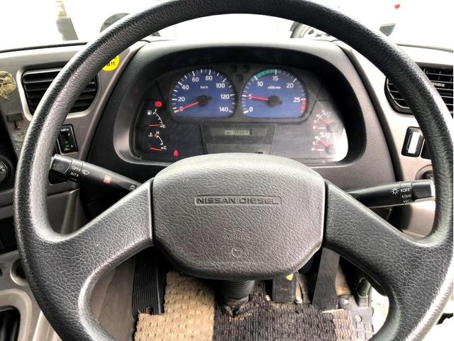 クオン ベースグレード コンクリートミキサー ドラム貼替 電動ホッパーカバー アドブルー 300馬力 新明和工業 ETC ベッド付き(50枚目)