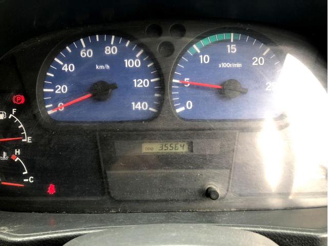 クオン ベースグレード コンクリートミキサー ドラム貼替 電動ホッパーカバー アドブルー 300馬力 新明和工業 ETC ベッド付き(54枚目)