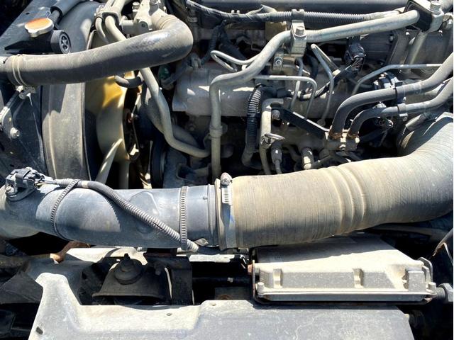 エルフトラック 　平成２１年　いすゞエルフ　散水車極東開発　ＬＨ０４－３０１Ｒ　容量　４０００Ｌ１５０馬力スペアタイヤ（44枚目）