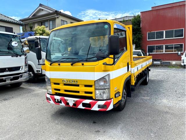 エルフトラック 　平成２１年　いすゞエルフ　平ボディ標準幅　ロング荷台内寸　：　４３６　１８０／ｃｍ　積載量　：　２０００ｋｇ準中型５ｔ未満坂道アシストＤＰＤＥＴＣスペアタイヤ（2枚目）