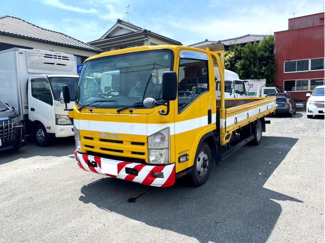 エルフトラック 　平ボディ　ワイドロング　１５０馬力　荷台内寸：４５０　２０７／ｃｍ　最大積載量：２０００ｋｇ　準中型５ｔ未満　ＥＴＣ　スペアタイヤ（2枚目）