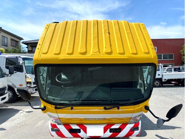 エルフトラック 　平ボディ　ワイドロング　１５０馬力　荷台内寸：４５０　２０７／ｃｍ　最大積載量：２０００ｋｇ　準中型５ｔ未満　ＥＴＣ　スペアタイヤ（21枚目）