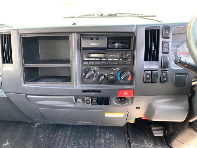 エルフトラック 　平ボディ　ワイドロング　１５０馬力　荷台内寸：４５０　２０７／ｃｍ　最大積載量：２０００ｋｇ　準中型５ｔ未満　ＥＴＣ　スペアタイヤ（38枚目）