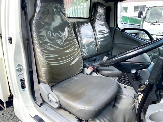 デュトロ ベースグレード　３ｔダンプ　高床　コボレーン　１０尺　ＥＴＣ　１３５馬力　エアループ　スペアタイヤ　坂道アシスト（41枚目）