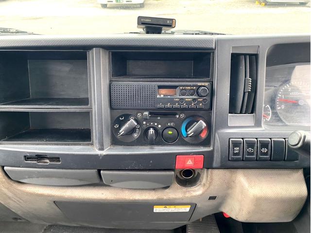 エルフトラック 　２ｔ　平ボディ　１０尺　荷台鉄板　１５０馬力　ＥＴＣ　準中型５ｔ未満　全塗装済　スペアタイヤ（35枚目）