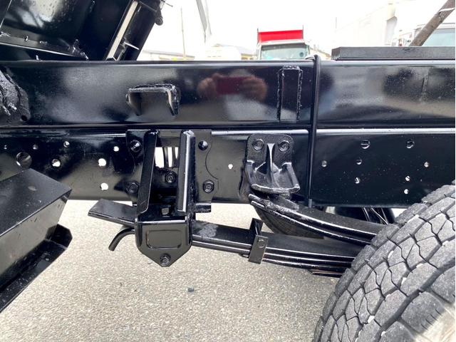 フォワード ダンプ　４ｔ　ダンプ　コボレーン付　荷台内寸：３４０　２０６／ｃｍ　最大積載量：３８５０ｋｇ　全塗装済　スペアタイヤ（22枚目）