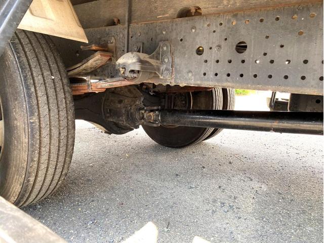 フォワード 　タダノクレーン　２９．３ｔ吊　フックイン　ラジコン付き　荷台内寸：５４８　２１７／ｃｍ　最大積載量：２６００Ｋｇ　ＥＴＣ（31枚目）