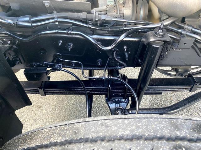 フォワード 　平ボディ　クレーン付　タダノ４段クレーン　ＥＳ２４０４　フックイン　２．９３ｔ吊　荷台内寸：５４８　２１７／ｃｍ　最大積載量：２９００ｋｇ　全塗装済　スペアタイアヤ（35枚目）