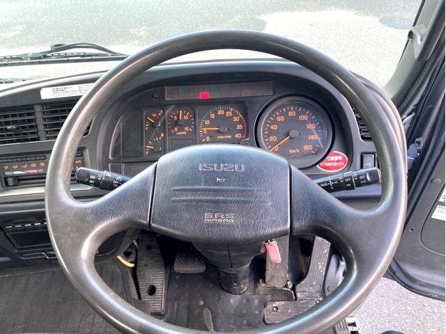 フォワード 　平ボディ　クレーン付　タダノ４段クレーン　ＥＳ２４０４　フックイン　２．９３ｔ吊　荷台内寸：５４８　２１７／ｃｍ　最大積載量：２９００ｋｇ　全塗装済　スペアタイアヤ（45枚目）