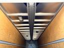 　３８０馬力　塗装済　ラッシングレール２段　後輪エアサス　荷台内寸　（ｃｍ）：長さ９６０　幅２４０　高さ２６５　最大積載量：１３９００ｋｇ　４軸　バックモニター　アドブルー　タンク３００　Ｌ　ｘ　２（11枚目）