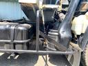 　平成２１年　いすゞエルフ　散水車極東開発　ＬＨ０４－３０１Ｒ　容量　４０００Ｌ１５０馬力スペアタイヤ（12枚目）