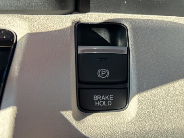 Ｎ－ＢＯＸ 　両側スライド・片側電動　クリアランスソナー　オートライト　アイドリングストップ　電動格納ミラー　シートヒーター　ＣＶＴ　ＥＳＣ　チップアップシート（11枚目）