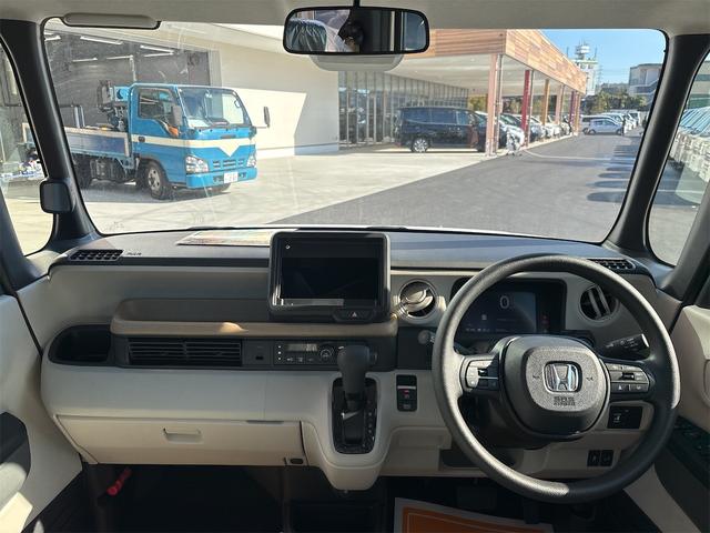 Ｎ－ＢＯＸ ベースグレード　両側スライド・片側電動　クリアランスソナー　オートクルーズコントロール　レーンアシスト　衝突被害軽減システム　オートライト　ＬＥＤヘッドランプ　スマートキー　アイドリングストップ　電動格納ミラー（2枚目）