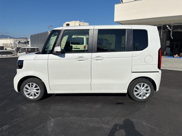 Ｎ－ＢＯＸ ベースグレード　両側スライド・片側電動　クリアランスソナー　オートクルーズコントロール　レーンアシスト　衝突被害軽減システム　オートライト　ＬＥＤヘッドランプ　スマートキー　アイドリングストップ　電動格納ミラー（13枚目）