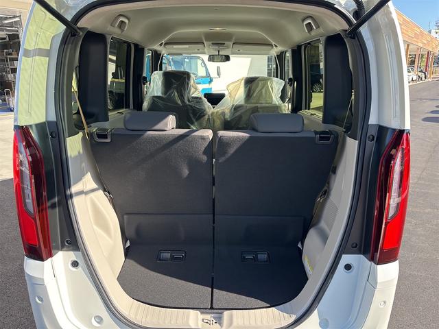 Ｎ－ＢＯＸ ベースグレード　両側スライド・片側電動　クリアランスソナー　オートクルーズコントロール　レーンアシスト　衝突被害軽減システム　オートライト　ＬＥＤヘッドランプ　スマートキー　アイドリングストップ　電動格納ミラー（18枚目）