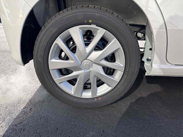 Ｎ－ＢＯＸ ベースグレード　両側スライド・片側電動　クリアランスソナー　オートクルーズコントロール　衝突被害軽減システム　オートライト　ＬＥＤヘッドランプ　スマートキー　アイドリングストップ　電動格納ミラー　シートヒーター（20枚目）