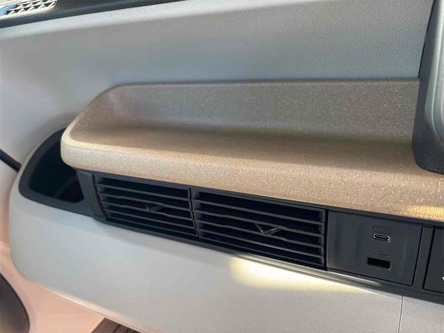 Ｎ－ＢＯＸ ベースグレード　両側スライド・片側電動　クリアランスソナー　オートクルーズコントロール　衝突被害軽減システム　オートライト　ＬＥＤヘッドランプ　スマートキー　アイドリングストップ　電動格納ミラー　シートヒーター（23枚目）