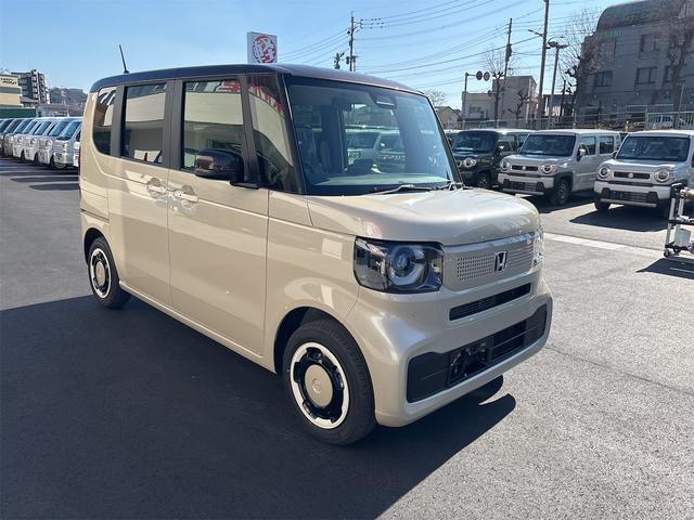 Ｎ－ＢＯＸ ファッションスタイル　両側スライド・片側電動　クリアランスソナー　オートクルーズコントロール　レーンアシスト　衝突被害軽減システム　オートライト　ＬＥＤヘッドランプ　スマートキー　アイドリングストップ　電動格納ミラー（13枚目）