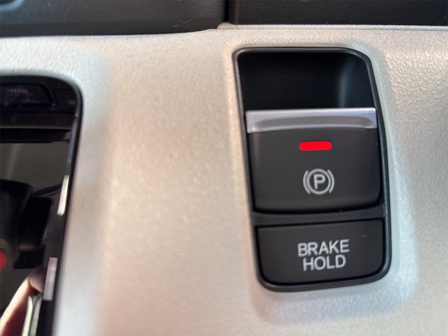 Ｎ－ＢＯＸ ファッションスタイル　両側スライド・片側電動　クリアランスソナー　オートクルーズコントロール　レーンアシスト　衝突被害軽減システム　オートライト　ＬＥＤヘッドランプ　スマートキー　アイドリングストップ　電動格納ミラー（24枚目）