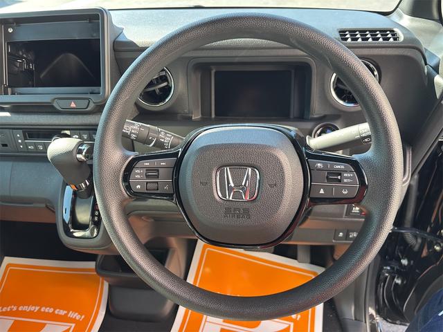 Ｎ－ＢＯＸカスタム ベースグレード　両側スライド・片側電動　クリアランスソナー　オートクルーズコントロール　レーンアシスト　衝突被害軽減システム　オートライト　ＬＥＤヘッドランプ　スマートキー　アイドリングストップ　電動格納ミラー（3枚目）