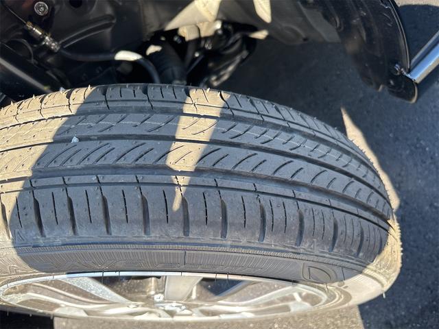 Ｎ－ＢＯＸカスタム ベースグレード　両側スライド・片側電動　クリアランスソナー　オートクルーズコントロール　レーンアシスト　衝突被害軽減システム　オートライト　ＬＥＤヘッドランプ　スマートキー　アイドリングストップ　電動格納ミラー（21枚目）