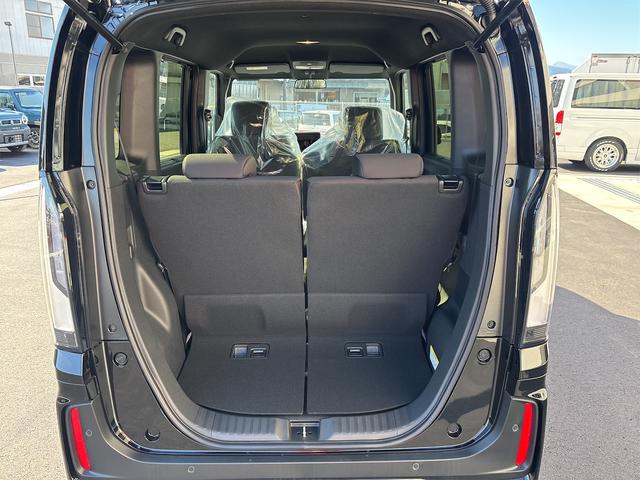 Ｎ－ＢＯＸカスタム ベースグレード　両側スライド・片側電動　クリアランスソナー　オートクルーズコントロール　レーンアシスト　衝突被害軽減システム　オートライト　ＬＥＤヘッドランプ　スマートキー　アイドリングストップ　電動格納ミラー（19枚目）