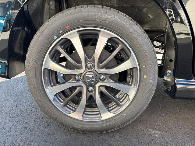 Ｎ－ＢＯＸカスタム ベースグレード　両側スライド・片側電動　クリアランスソナー　オートクルーズコントロール　レーンアシスト　衝突被害軽減システム　オートライト　ＬＥＤヘッドランプ　スマートキー　アイドリングストップ　電動格納ミラー（20枚目）