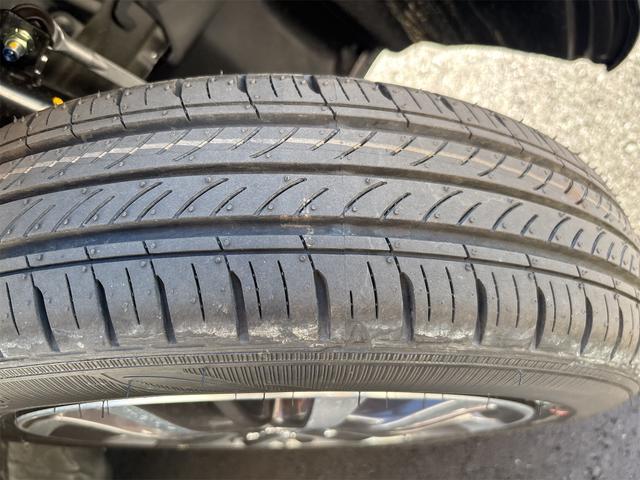 Ｎ－ＢＯＸカスタム ベースグレード　両側スライド・片側電動　クリアランスソナー　オートクルーズコントロール　レーンアシスト　衝突被害軽減システム　オートライト　ＬＥＤヘッドランプ　スマートキー　アイドリングストップ　電動格納ミラー（33枚目）