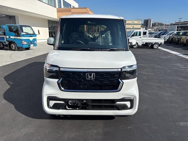 ホンダ Ｎ－ＢＯＸカスタム 13枚目