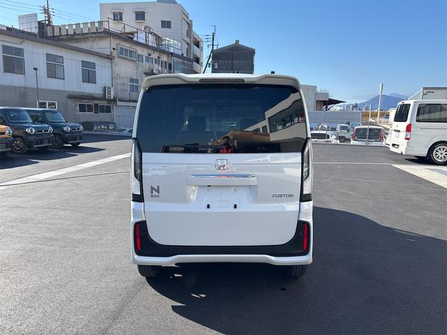 ホンダ Ｎ－ＢＯＸカスタム 17枚目