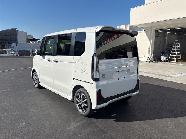 ホンダ Ｎ－ＢＯＸカスタム 23枚目