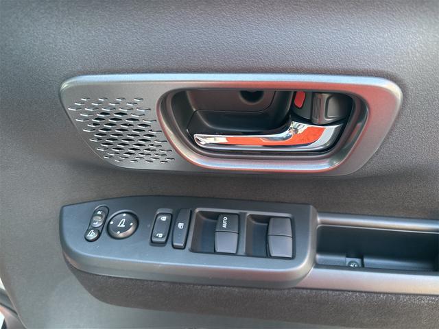 ホンダ Ｎ－ＢＯＸカスタム 25枚目