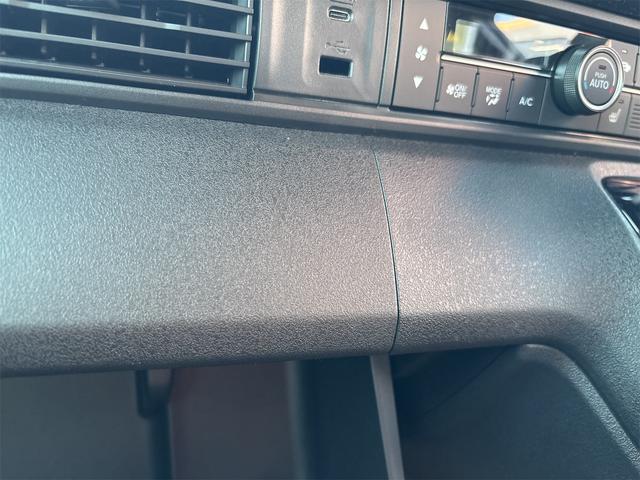 ホンダ Ｎ－ＢＯＸカスタム 28枚目