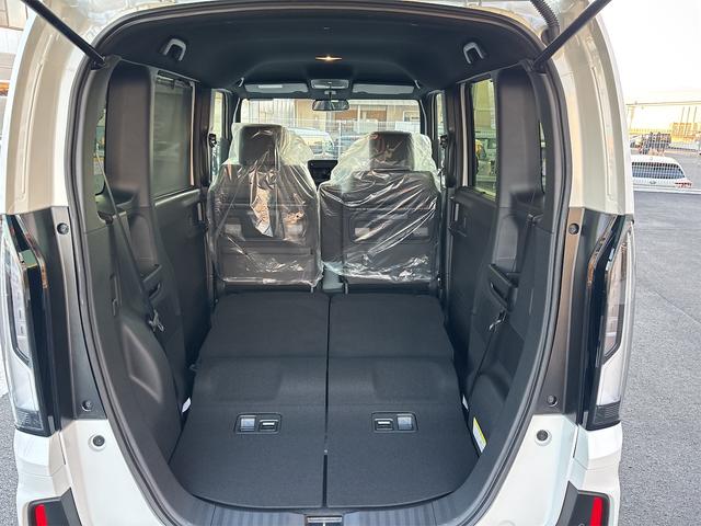 ホンダ Ｎ－ＢＯＸカスタム 33枚目