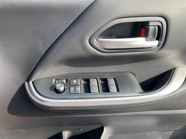 トヨタ ヴォクシー 11枚目