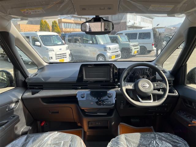 日産 セレナ 2枚目