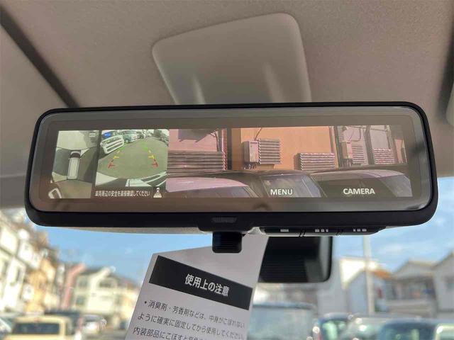 �o�b�N�J�������t���Ă��܂��B���Ԃ̎��ɕ֗��Ȃ̂͂������̎��A������p�ɂ���q�������ɋC���t�����Ƃ��ł���̂ň��S���S�ł���