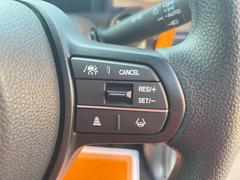 ���������Ƨ�ޤʤ��Ƥ����ꤷ��®�٤����Բ�ǽ�ʥ����ȥ��롼������ȥ�������������Ƥ��ޤ������󥰥ɥ饤�֤ǤⱿž���ڤˤʤ�ޤ����֥졼���䥷�ե����Ǥ�����ǽ�Ǥ��� 5