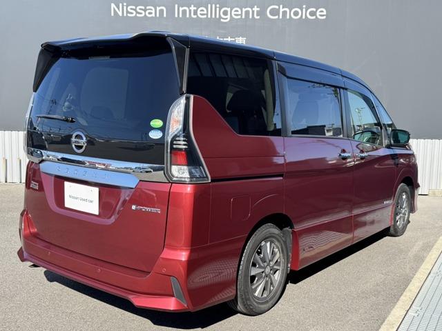 セレナ １．２　ｅ－ＰＯＷＥＲ　ハイウェイスター　Ｖ　両側パワスラ　デュアルオートエアコンＡＶＭ（2枚目）