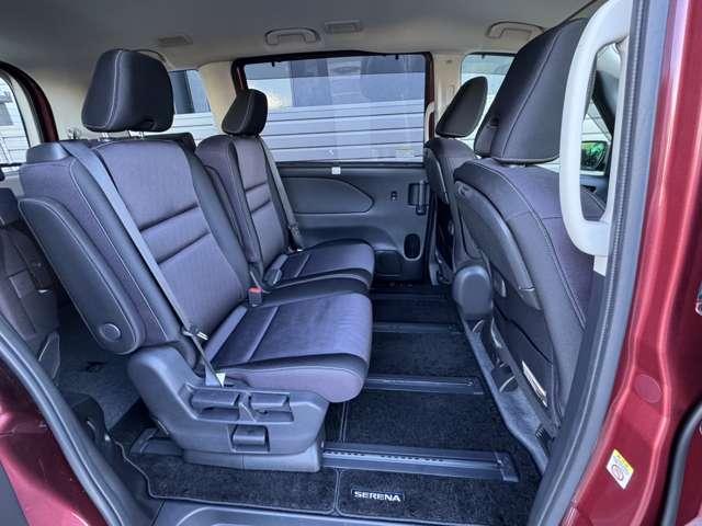 セレナ １．２　ｅ－ＰＯＷＥＲ　ハイウェイスター　Ｖ　両側パワスラ　デュアルオートエアコンＡＶＭ（6枚目）